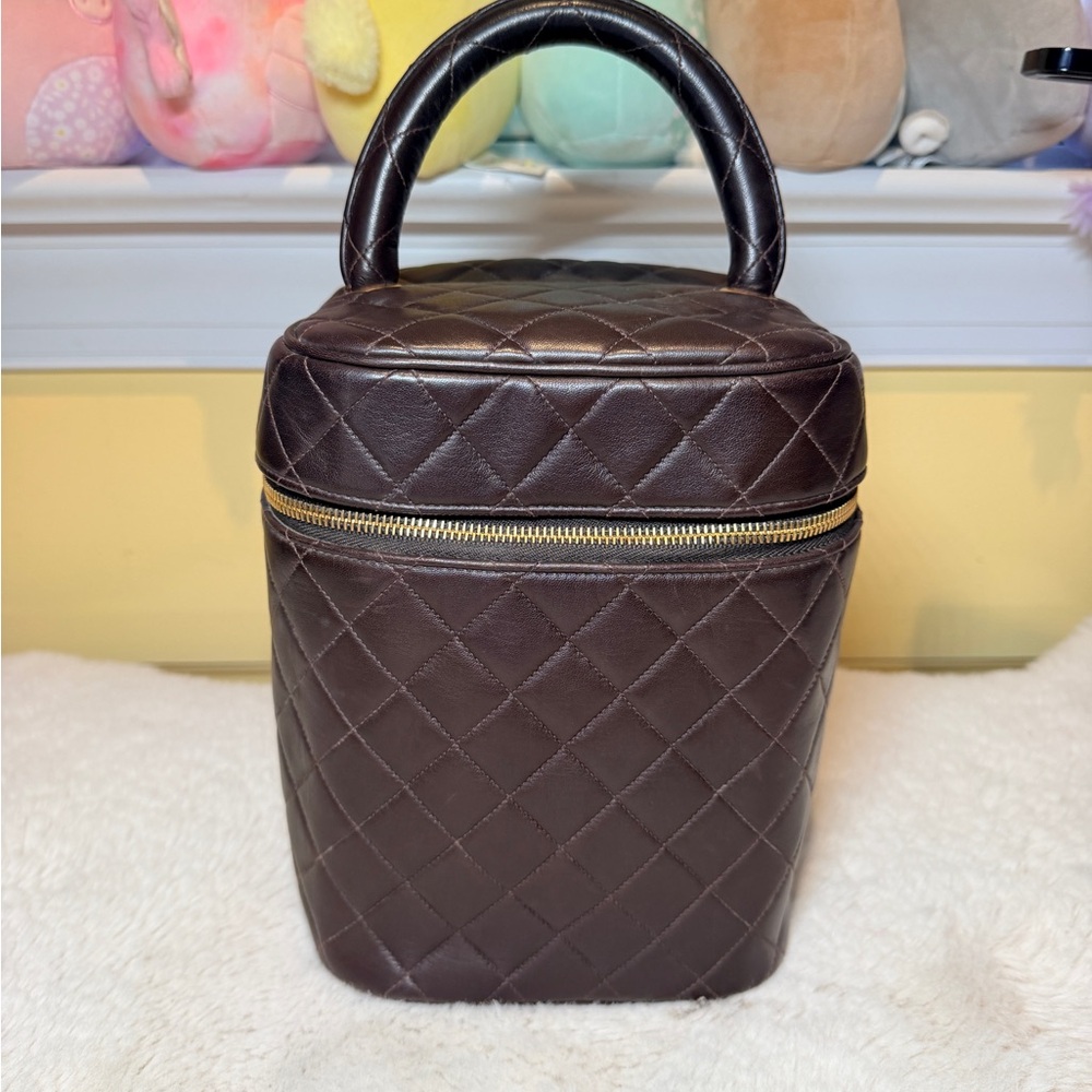 Authentic Vintage CHANEL Matelasse Dark Brown Lambskin Vanity Bag